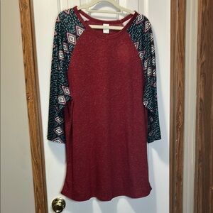 Sunshine and Rodeos Maroon Long Sleeve Top with Patterned Sleeves NWT